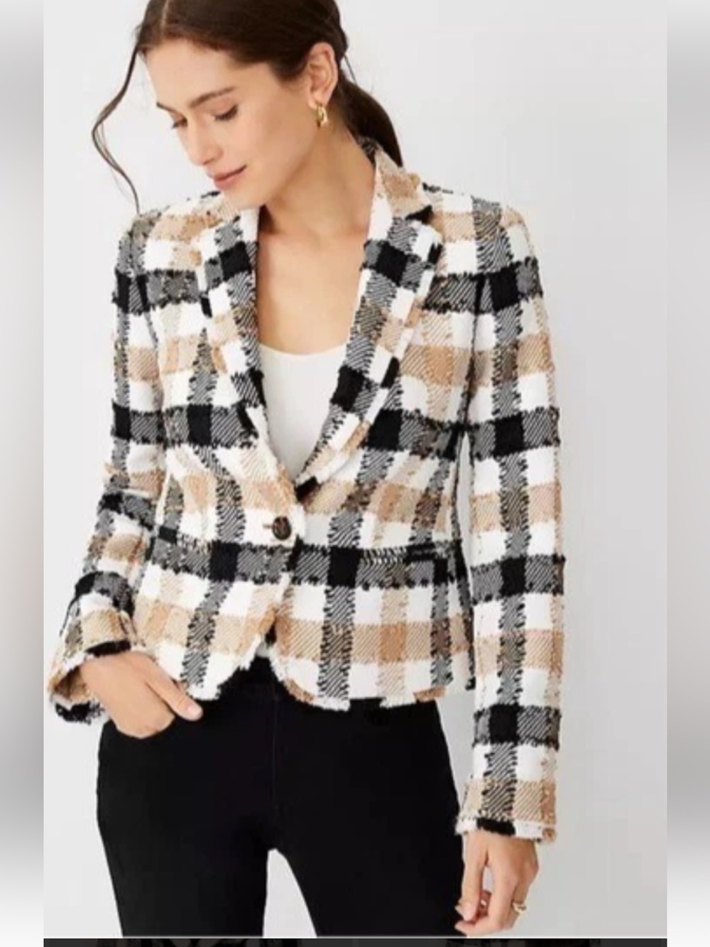 Ann Taylor Plaid Tweed Single-Button Blazer in Beige Black White